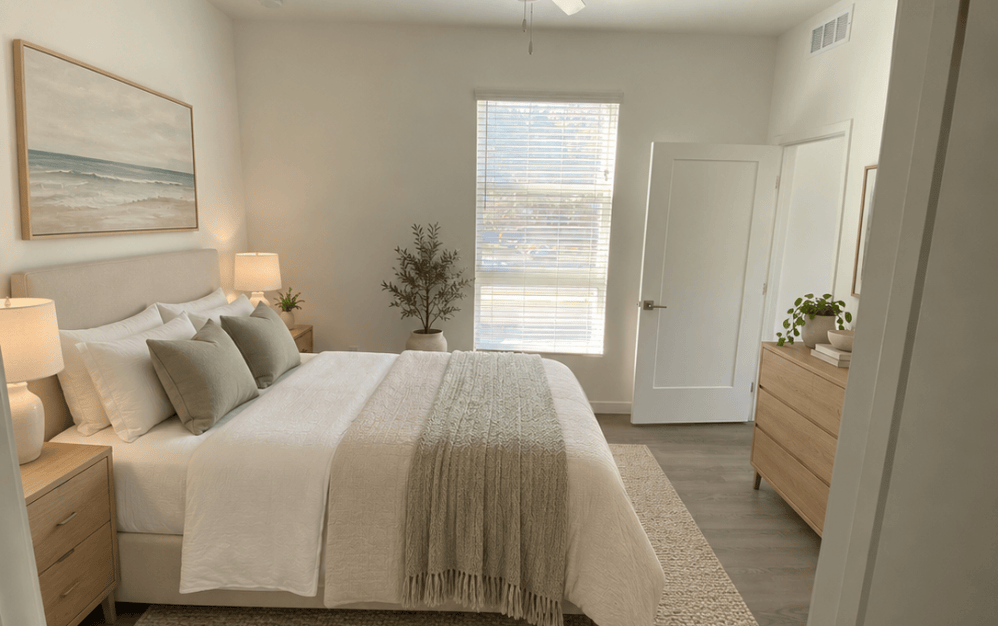 B2 - 2 bedroom floorplan layout with 2 bathrooms and 1087 square feet (Bedroom )